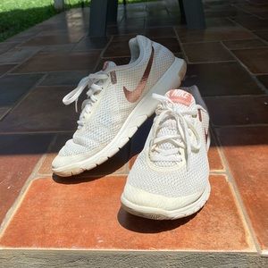 Nike Flex Experience RN 6